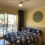 Escape To Strathfield For 8 Guests